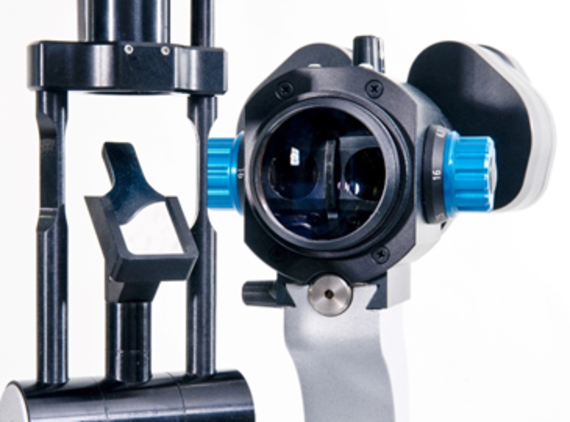 Lengan mikroskop dengan bearing yang terbuat dari iglidur® bar stock