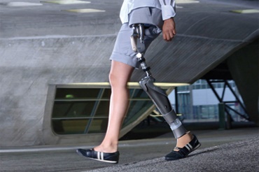 Prostesis sendi pinggul dengan iglidur beraings oleh Otto Bock HealthCare GmbH