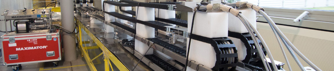 Solusi sistem siap pasang untuk platform kerja teleskopik dan pemetik buah ceri