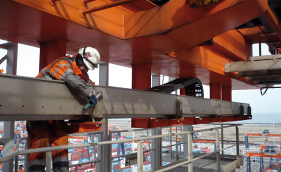 Layanan pemasangan dan purnajual