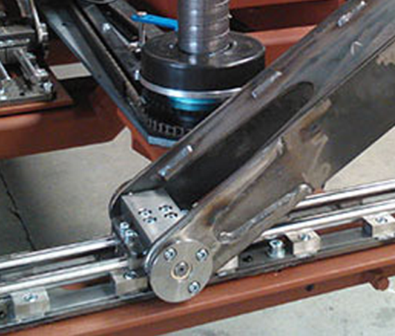 Panduan linier drylin® W pada teknologi panggung